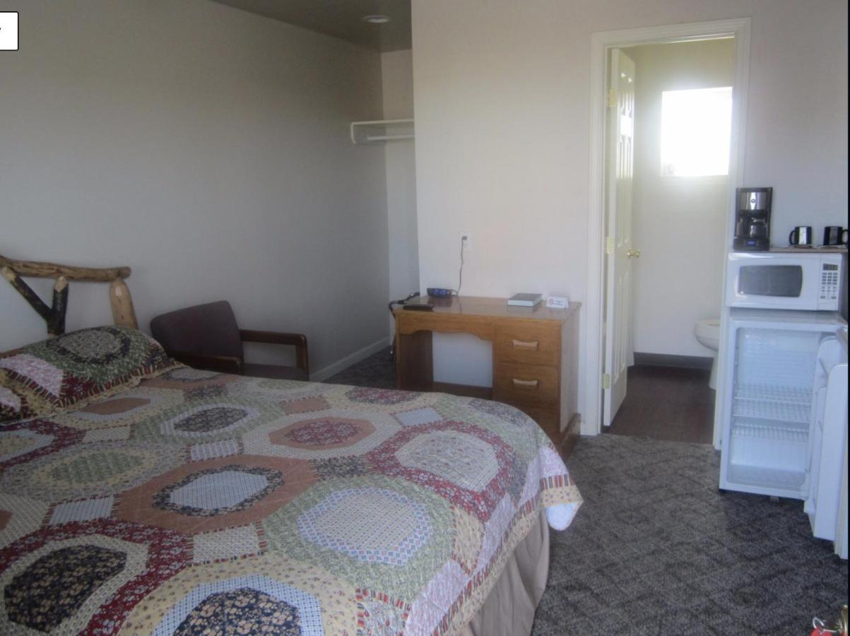 Montana Inn Near Little Big Horn Battlefield-Pompey Piller-Colstrip Forsyth Ngoại thất bức ảnh